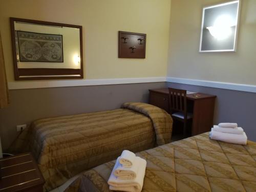 Hotel Marco Polo SELF CHECK-IN – Bologna, KY