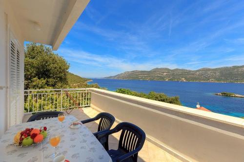 Apartments by the sea Tri Zala, Korcula - 4346