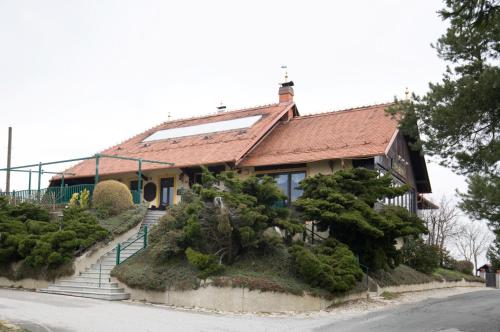 Novak Marjan s.p. - Gostišče taverna