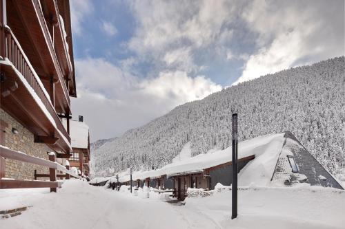 Val de Ruda Luxe 34 by FeelFree Rentals - image 9