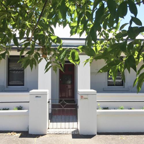 Exterior view of 99 Hill Street Apartments