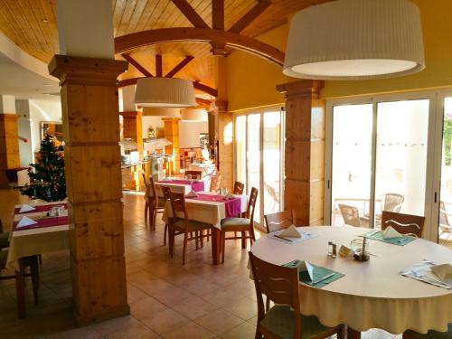 レストラン, Club House CVL in ラゴス