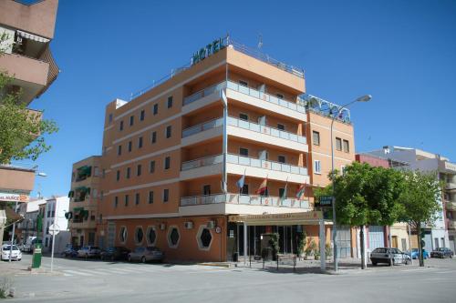 Hotel Torrezaf, Torre del Campo bei Electra Industrial