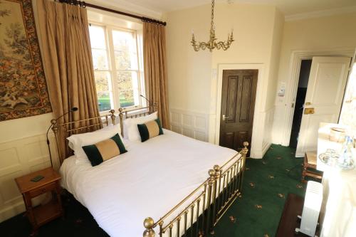 Appleby Castle - image 2