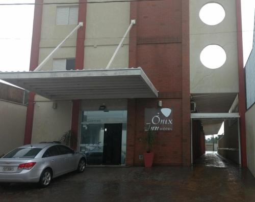 Onix Inn Hotel