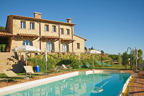 Apartment in Chianni 