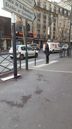 Hotel Feria (FR) – Clichy, CA