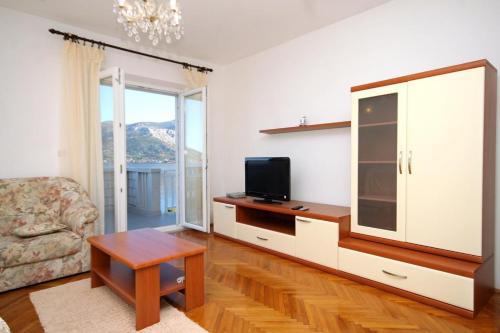 Apartment Tri Zala 9237d - image 7