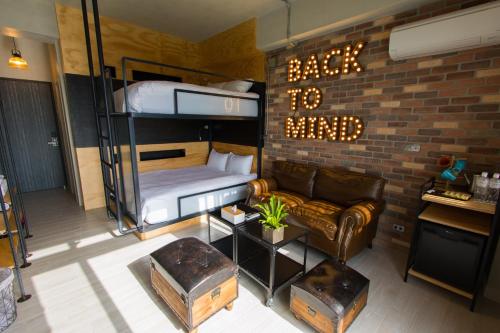 2 double beds