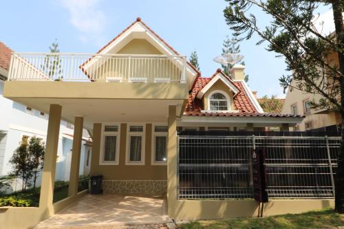 Diyar Villas Puncak R7/3