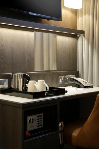 Best Western Plus Vauxhall Hotel - image 5