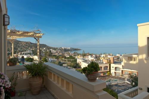 Villiana Holiday Apartments - main image