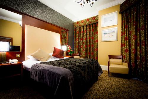Best Western Queens Hotel - image 3