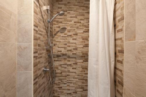 The Piccolo Apartment - image 9
