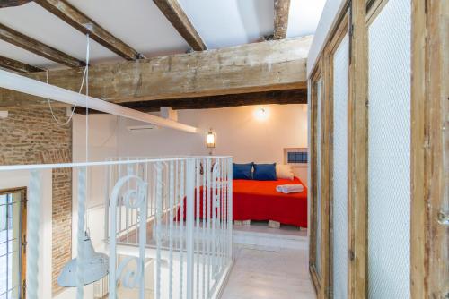 University Loft Apartment - image 9