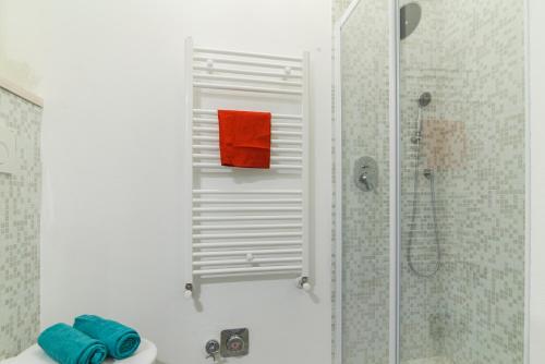 University Loft Apartment - image 13