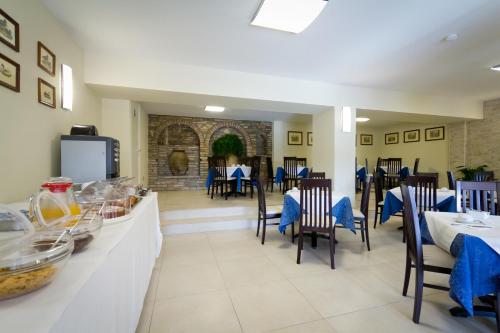 Hotel Donnini - main image