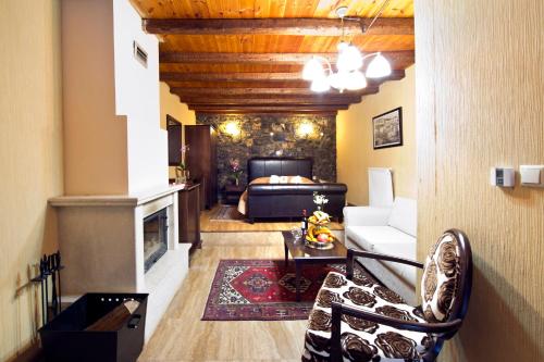 Chalet Lithos - Hotel - Palaios Agios Athanasios