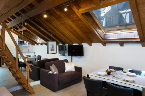 Résidence du Lion d'Or Louvre - image 4