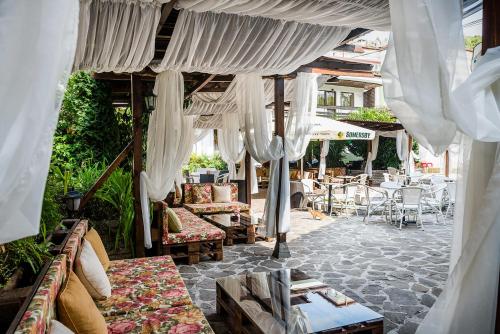 Hotel Varosha - image 14