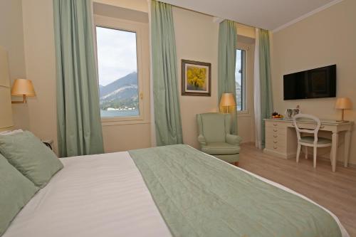 Classic Double or Twin Room with Lake View