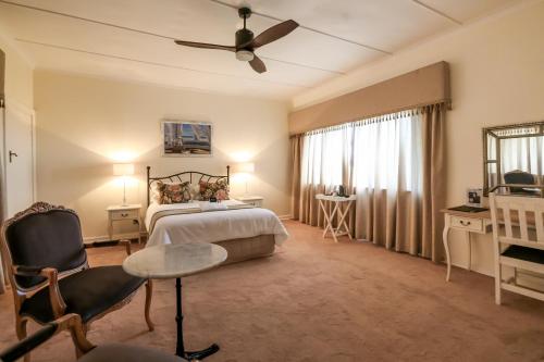 Hathaway Guest House Room Type - Deluxe Suite