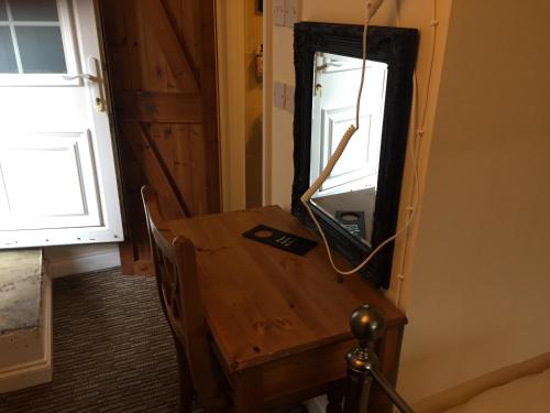 Findon Rest Ltd - image 14