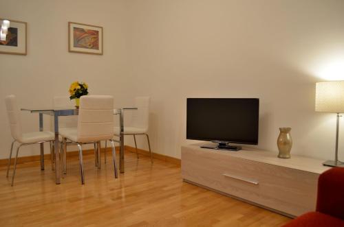 Roma Caput Mundi - image 3
