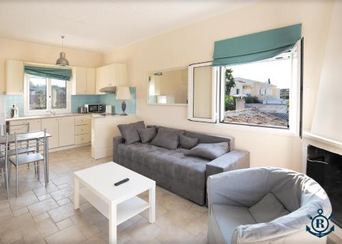  Roussos: The Seaside Suite, Unterkunft in Kavos