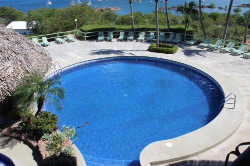 Piscina, Flamingo Marina Hotel in Playa Flamingo