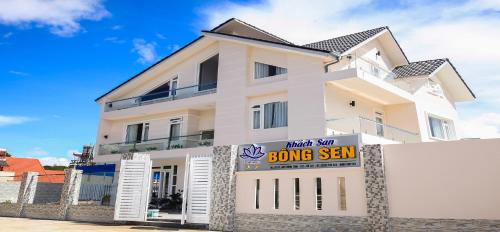 

Bong Sen Hotel