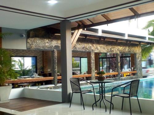 Billabong Hotel And Cafe - 레스토랑
