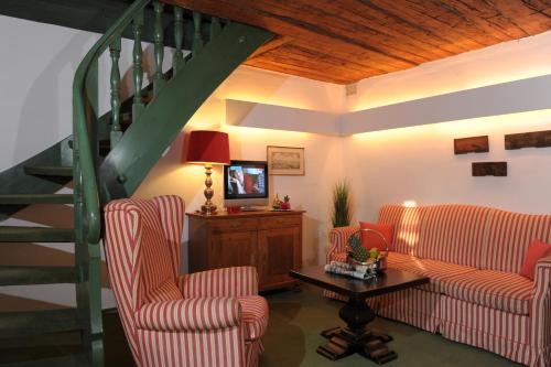 Hotel Schloss Leonstain - image 2