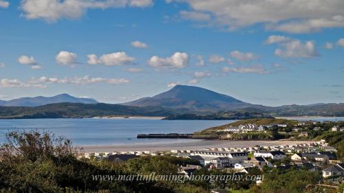 Downings Bay Hotel - image 14