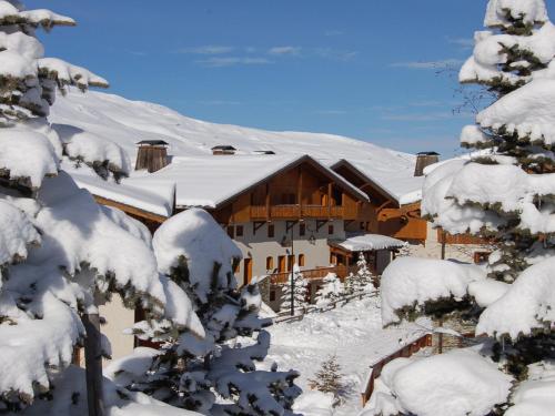 Le Hameau de la Sapinière - Hôtel - Les Belleville