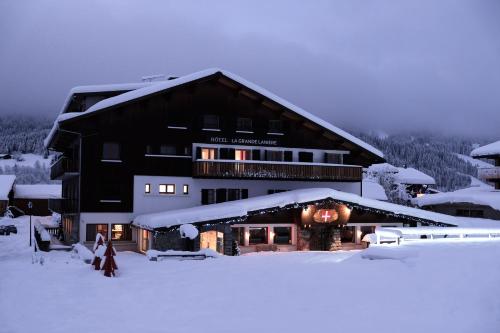 Hôtel La Grande Lanière - Hotel - Les Gets