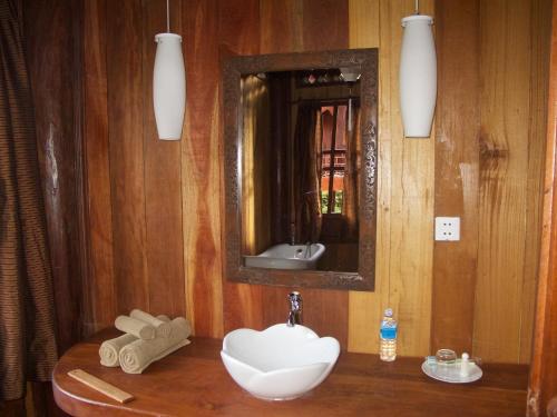 Rajabori Villas Resort