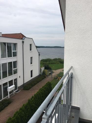 Ferienwohnung am Seeufer