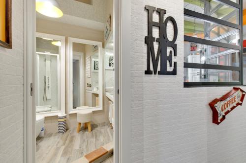 Rome As You Feel - Design Apartment at Colosseum - main image