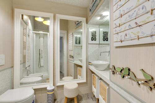 Rome As You Feel - Design Apartment at Colosseum - image 5