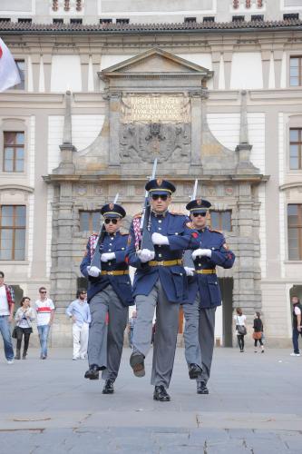 Charles bridge apartment - image 8