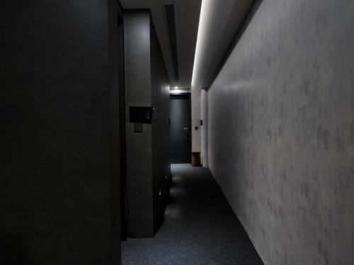 Oprema, Monka Hotel in Okraj Wanhua 