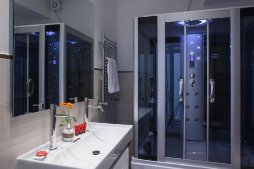 Lh Royal Suites - Hotel