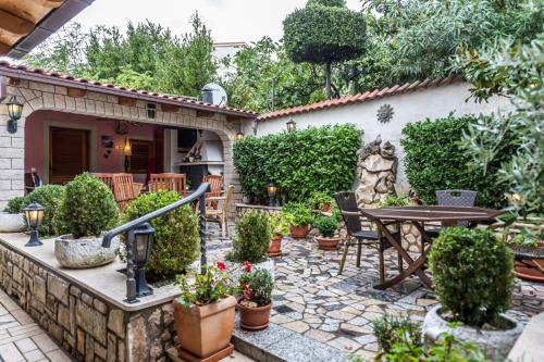  Ferienhaus Stefi Selce in Selce
