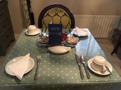 Abbey Lodge B&B - image 13