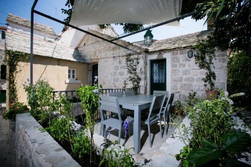 Divota Apartment Hotel - image 4