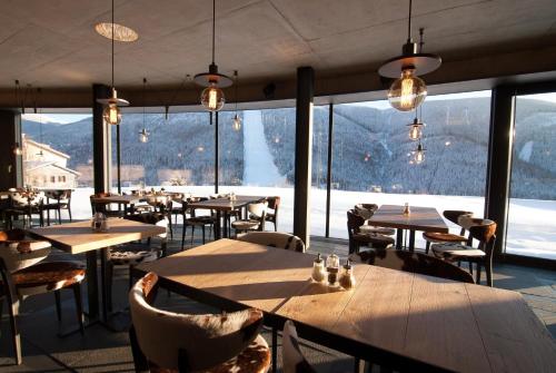 Restaurant, Pension Slunecnice & Panorama Restaurant Farma in Spindleruv Mlyn