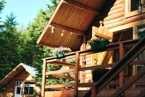 Alyeska Cabin - image 4