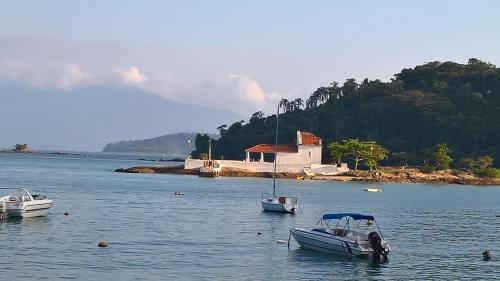Angra dos Reis, Bonfim Cond Refúgio do Corsário - Parnaioca