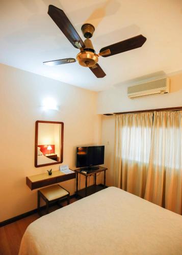 Hotel Palmar – Colón, FL